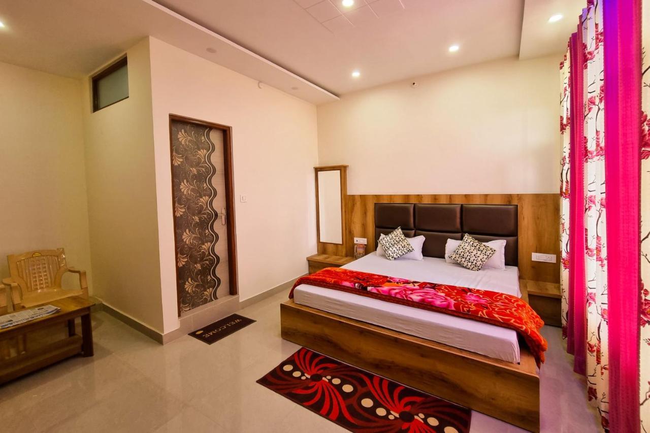 Mohan Home Stay Dalhousie Buitenkant foto