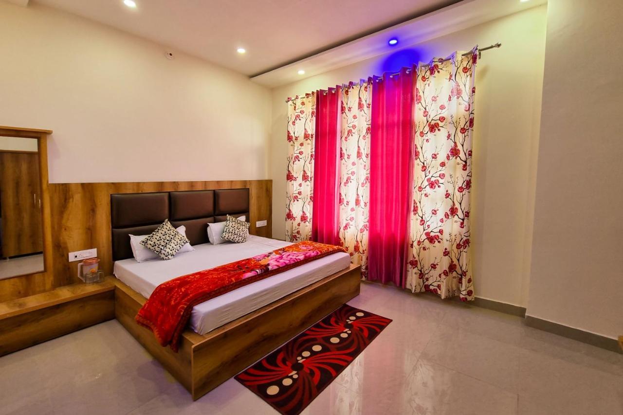 Mohan Home Stay Dalhousie Buitenkant foto